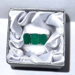 Keris Verde Onyx 3 stone ring